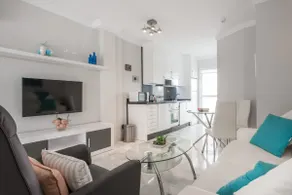 Casa Romero Canto privado bonito Casa ensolarada espaçosa Melhor localização tranquila - Image 2