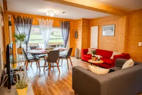 Lake apartment with terrace - Image 2