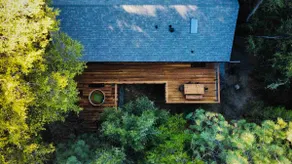 Luxury 3 Bdrm/HOT TUB/creek/near town and trails - Image 2
