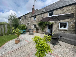 Rustic Cottage with log burner & hot tub. - Image 3
