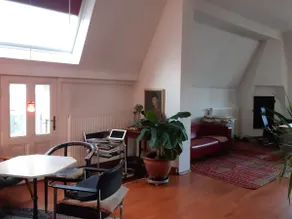 Apartment with patio and roof-decks - Image 4