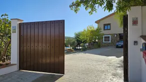 Family Villa | Big Pool, Playground & Unique Views - Image 5