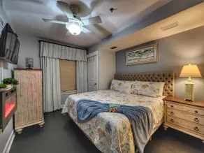 ~Outstanding Ocean+Main Strip view+Fireplace - Image 4