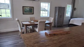 Fox Valley Farm Guest House - Image 4