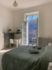 FURNISHED STUDIO IN FRONT OF THE LAKE - Image 2