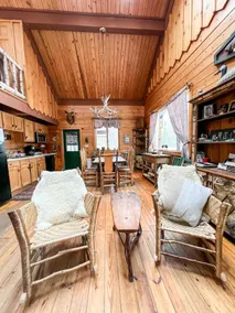 Minerva Lake Cabin Retreat - Image 3