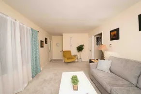 (Ultra Safe) Neighborhood TownHouse with Garage - Image 5