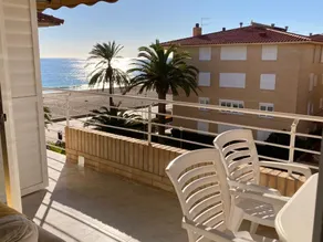 Enjoy paradise on the Costa Dorada - Image 2