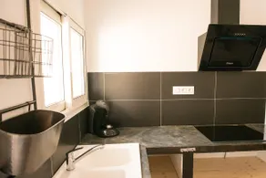 Charming Suite #2, in the heart of Aigues-Mortes - Image 5