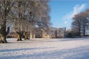 Coolanowle Country House 3 Bed Apartment - Image 2