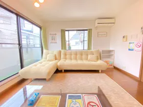 Entire house rental⭐ ︎ Free WiFi⭐ ︎ Free parking for 1 car⭐ ︎ - Image 4