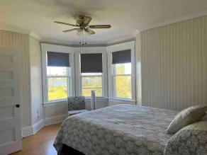 Waterfront 6 bedroom (8 beds) , 51/2 bath house in Summerside, Pei. - Image 5