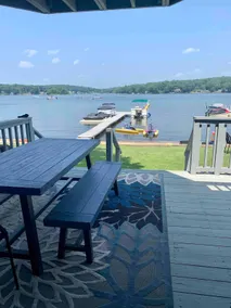 Waterfront 10 min to Uconn - fire pit outdoor tv - Image 2