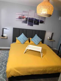 80sqm Maybach Apartment, 5 beds, 250 Mbit/s - Image 2