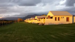 Paddabult Self Catering Cottages - Image 2