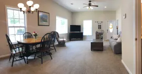 Mimosa Cottage Farm- 2br cottage & stalls. Masters - Image 4