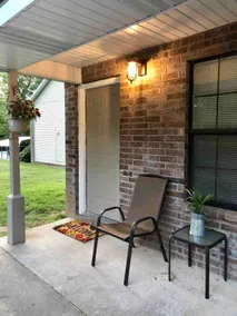 Spacious 2BR Townhome: Walkable, Parking, NearI-49 - Image 4