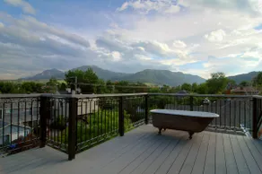Downtown Penthouse w/Decks and Views - Image 2