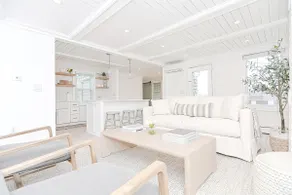 Arden House DT Mystic 3BR Lux Family Getaway - Image 2
