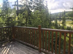 Romantic log cabin getaway with view - Image 4