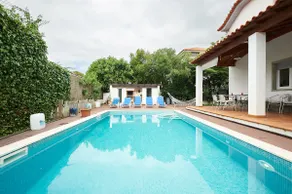 Beautiful family Villa with a pool - Image 5
