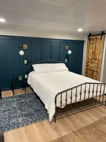 Modern & Chic XL Studio w EZ City Airport Access - Image 5