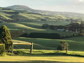 Loft House Country Retreat - stunning views - Image 2