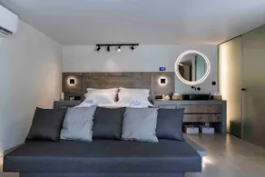 Kavouri Seaside Luxury Bungalow - Image 4