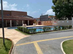 Charming condominium with pool - Image 3