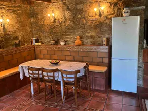 House 2000 meters from Las Médulas - Image 3
