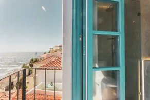 Life is better with a beachfront - Azenhas do Mar - Image 3