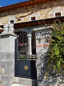 Great country house in the mountains of Leon. - Image 3