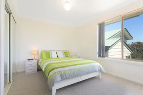 Holiday on Pacific - Image 4