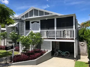 Noosa - Tewantin Beach House - Image 2