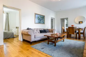 Domillion New City Hall Duplex D11D for 12 ppl! - Image 3