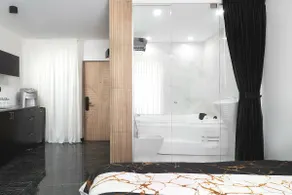Mini paradise with Jacuzzi shelter in the building - Image 3