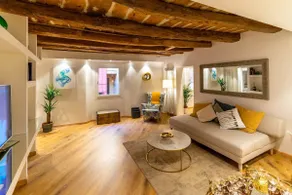 Clavature Luxury Apartment- 100 sqm Piazza Maggiore - Image 2