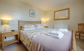 Duchy Cottage, Fowey, Cornwall - 4 Star Gold Rated - Image 4