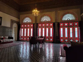 Royal suite with mountain view, 19th century palace - Image 4