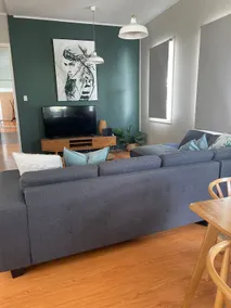 5 Bed 2 Bath Spacious Home, Abode on Kent - Image 5