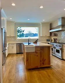 Huge Country Estate with ponds and hiking trails - Image 5