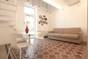 ”Bellagio”: a charming modern home in Lecco - Image 2