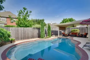 PRIVATE POOL w/Full Amenities in Mansfield & near Joe Pool LK - Image 2