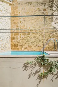 Designer Maison Paisible village provençal - Image 5