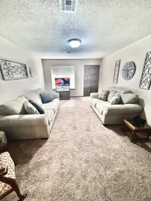 Cozy home, in a classic Route 66 town! - Image 2