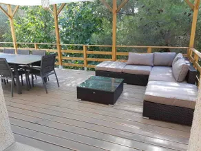 Charming renovated, quiet and very wooded villa. - Image 2