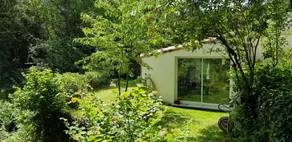 Beautiful studio surrounded by nature - Image 2