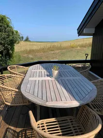 Serenity Beach House - lovely cottage by the sea - Image 4