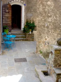 Village house in Tralonca, Corsican mountain - Image 3
