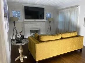 2 Bedroom Bungalow in the heart of Atlanta - Image 3